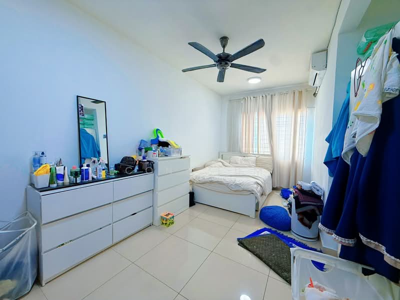 Service Residence for Rent at Vista Alam Serviced Apartment - Cony Lum - Bedroom - PropertyGuru.com.my
