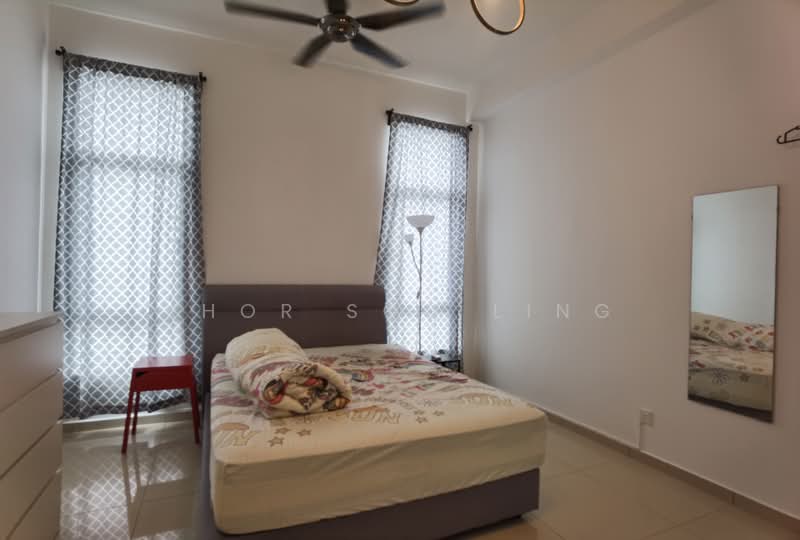 Service Residence for Sale at D'Summit Residences - Khor Soo Ling - Bedroom - PropertyGuru.com.my