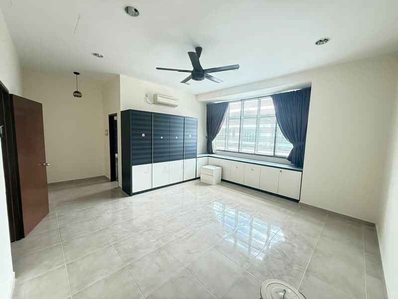 2-storey Terraced House for Rent in Taman Nusa Sentral (Iskandar Puteri (Nusajaya)) - Jay Ho - Living Room - PropertyGuru.com.my