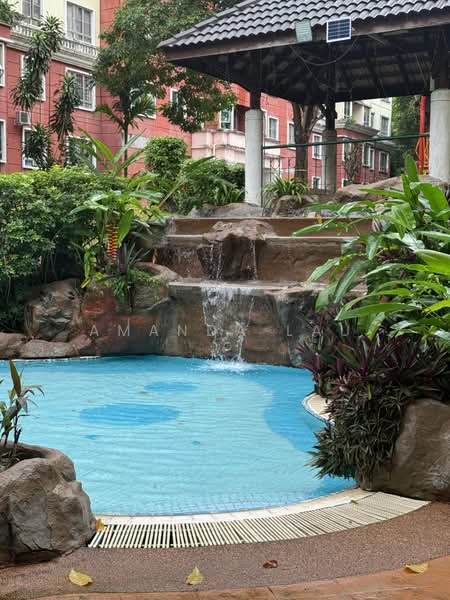 Pangsapuri untuk Dijual di D' Kiara Apartment - Amanda Lau - Pool - PropertyGuru.com.my