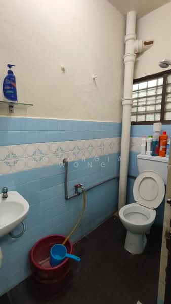 2-storey Terraced House for Sale in Taman Sri Muda (Shah Alam) - Georgia Wong - Bathroom - PropertyGuru.com.my