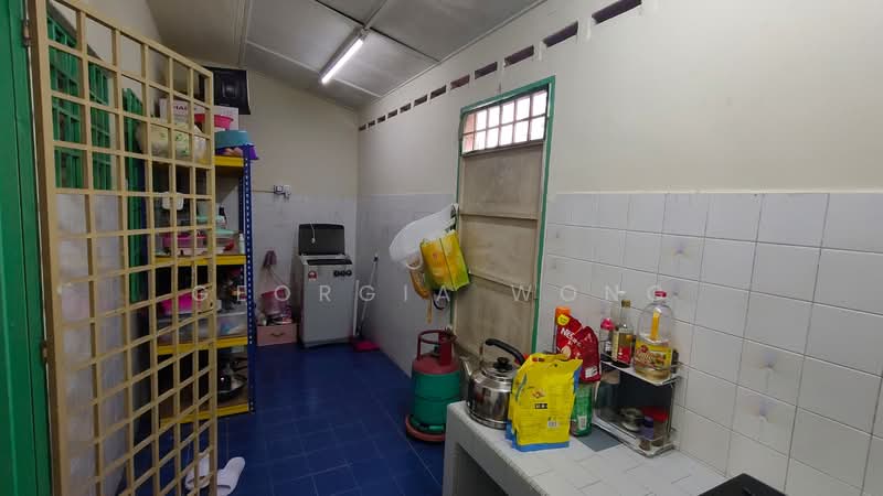 2-storey Terraced House for Sale in Taman Sri Muda (Shah Alam) - Georgia Wong - Kitchen - PropertyGuru.com.my