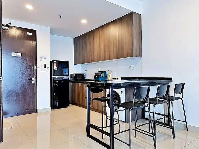 Service Residence for Sale at Trefoil @ Setia City - Ray Lee - Kitchen - PropertyGuru.com.my