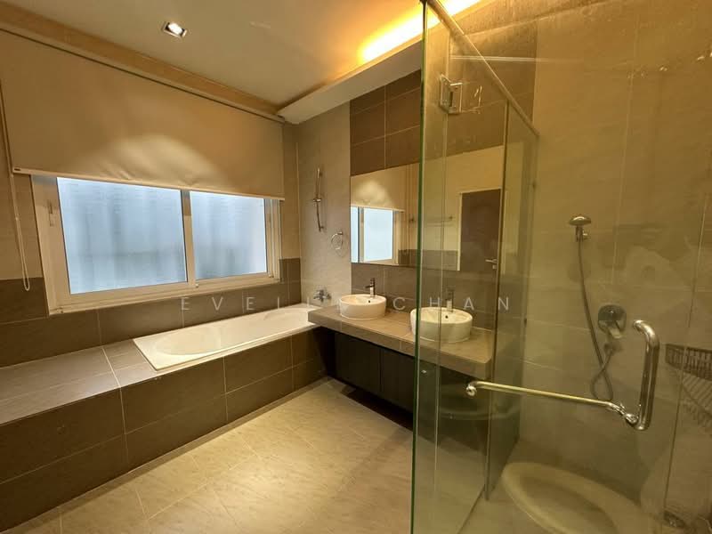 Semi-Detached House for Sale in Cyberjaya (Selangor) - Evelle Chan - Bathroom - PropertyGuru.com.my