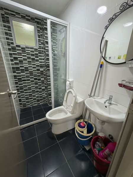 Kondominium untuk Disewa di Cheras Heights - Jacksley Wong - Bathroom - PropertyGuru.com.my