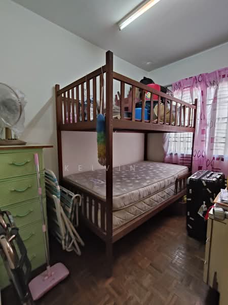 Pangsapuri untuk Dijual di saujana apartment - Kelvin . - Bedroom - PropertyGuru.com.my