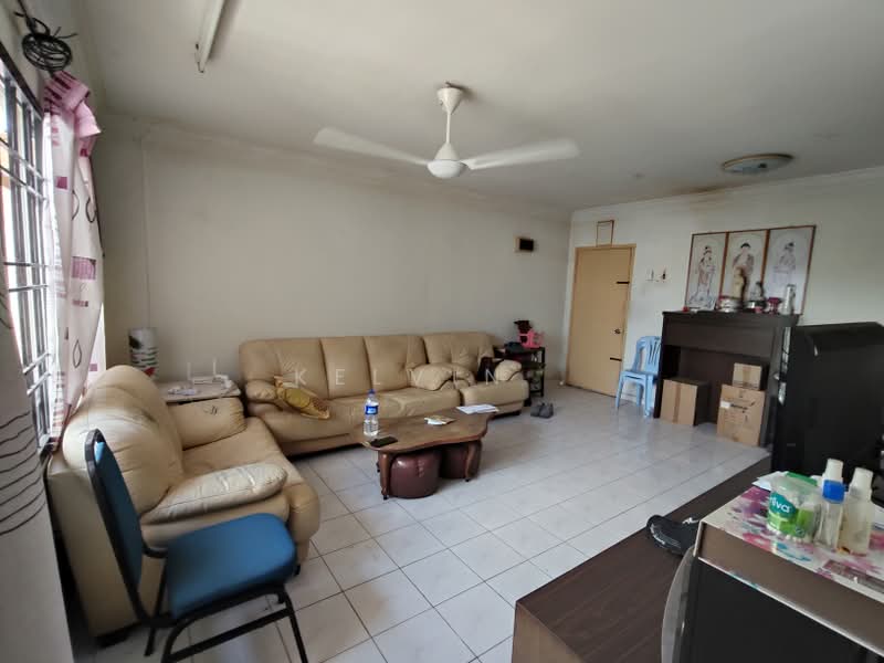 Pangsapuri untuk Dijual di saujana apartment - Kelvin . - Living Room - PropertyGuru.com.my