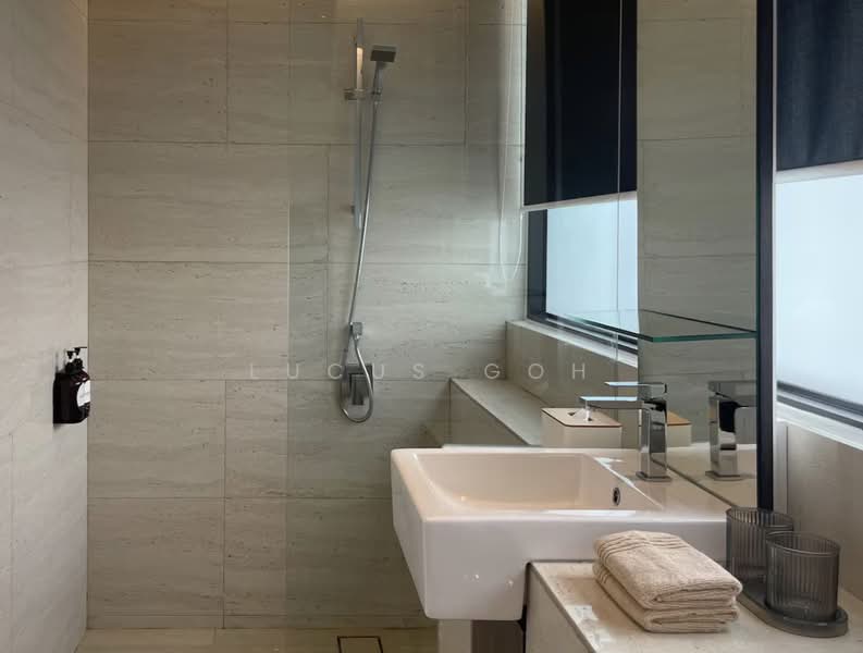 Kondominium untuk Dijual di The Olive - Lucus Goh - Bathroom - PropertyGuru.com.my