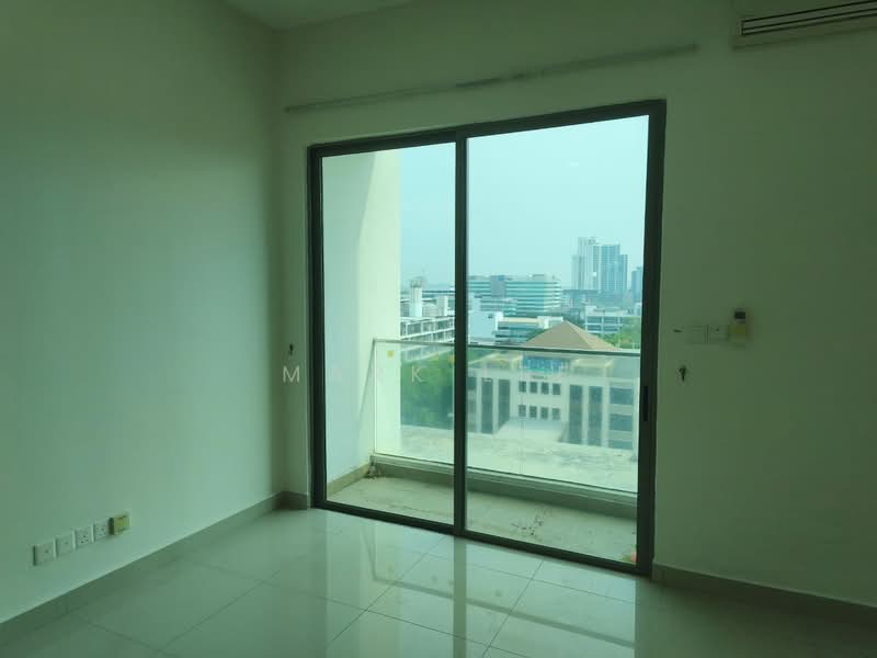Service Residence for Sale at Cybersquare - Mark Lee - Balcony - PropertyGuru.com.my