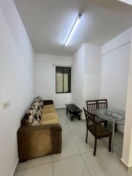 Kondominium untuk Disewa di Wellesley Residences - Yong Soo Kee - Living Room - PropertyGuru.com.my