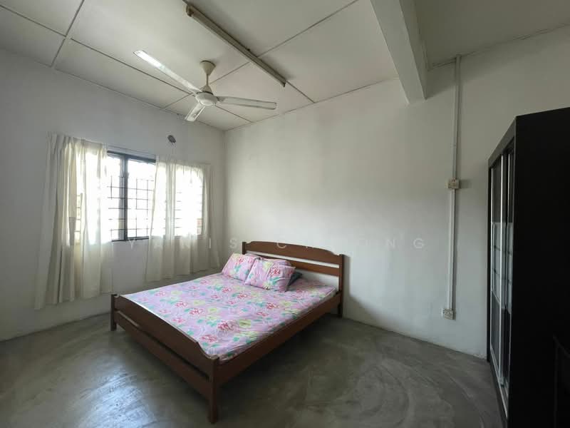 Rumah Teres 2 Tingkat untuk Dijual di Rawang Perdana 2 (Rawang) - Yanis Cheong - Bedroom - PropertyGuru.com.my