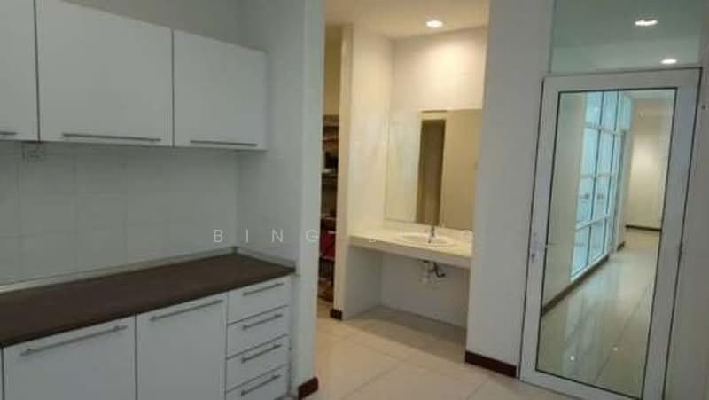 Office for Rent in Wangsa Maju (Kuala Lumpur) - Bing Bing - Kitchen - PropertyGuru.com.my