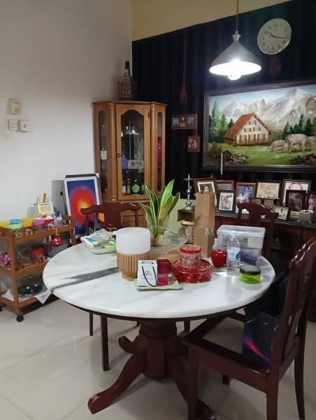 Rumah Banglo untuk Dijual di Seksyen 5 (Petaling Jaya) - Linga Kumar - Dining Room - PropertyGuru.com.my