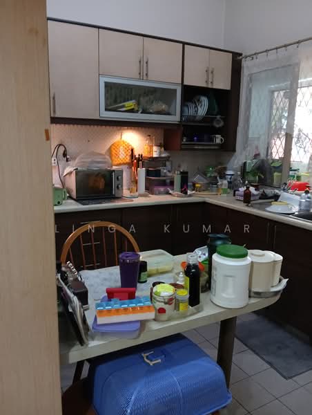 Rumah Banglo untuk Dijual di Seksyen 5 (Petaling Jaya) - Linga Kumar - Kitchen - PropertyGuru.com.my