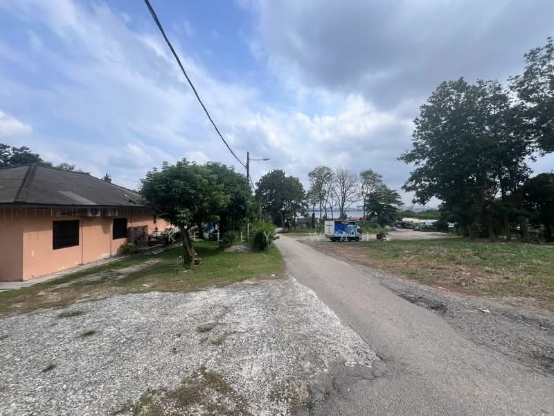 Tanah Komersial untuk Dijual di Permas Jaya (Johor) - Kelly Wai - Exterior - PropertyGuru.com.my