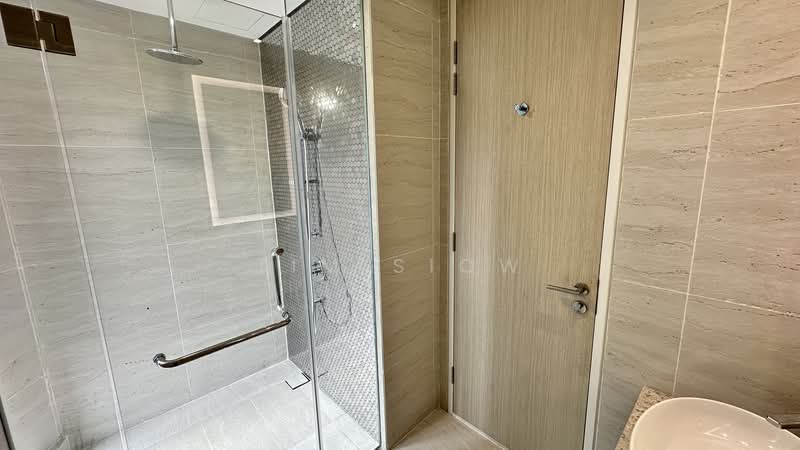 Service Residence for Rent at Star Residences Two - Tim Siow - Bathroom - PropertyGuru.com.my
