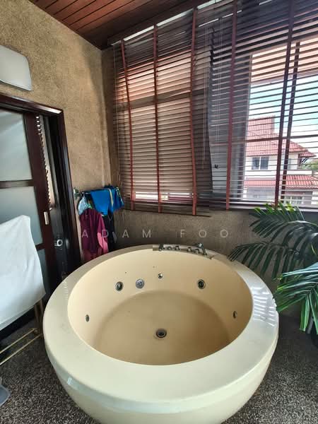 Rumah Berkembar untuk Dijual di Ampang (Ampang) - Adam Foo - Bathroom - PropertyGuru.com.my