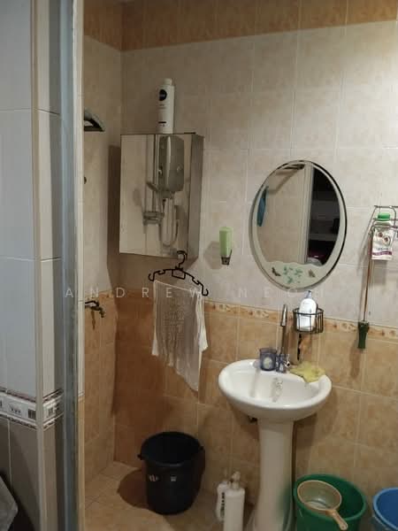 Rumah Teres 2 Tingkat untuk Dijual di Taman Harmoni Kajang (Kajang) - Andrew Neoh - Bathroom - PropertyGuru.com.my