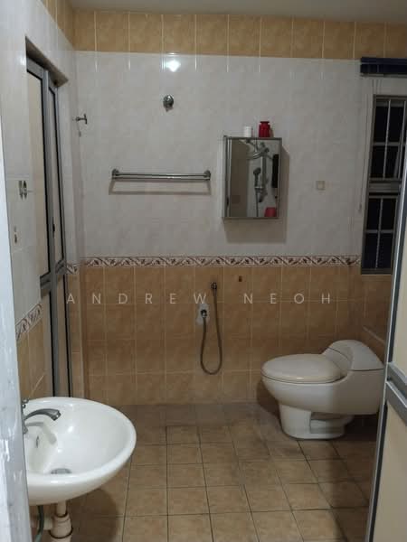 Rumah Teres 2 Tingkat untuk Dijual di Taman Harmoni Kajang (Kajang) - Andrew Neoh - Bathroom - PropertyGuru.com.my