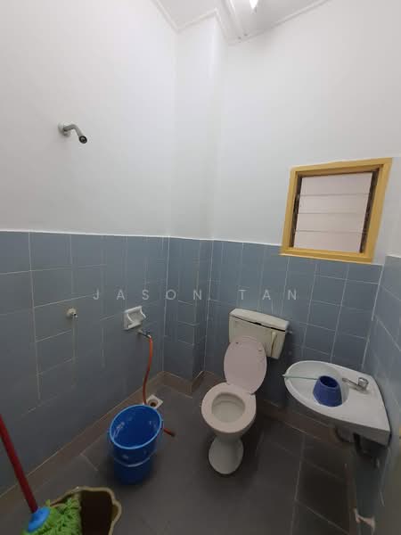 Pangsapuri untuk Disewa di Pangsapuri Excelsa - Jason Tan - Bathroom - PropertyGuru.com.my