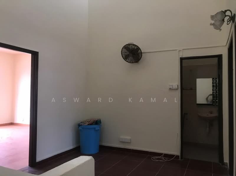 Rumah Teres 2 Tingkat untuk Dijual di Bandar Dataran Segar (Lukut) - Asward Kamal - Interior - PropertyGuru.com.my