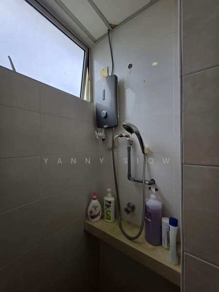 Condominium for Rent at Platinum Lake PV 15 - Yanny Siow - Bathroom - PropertyGuru.com.my