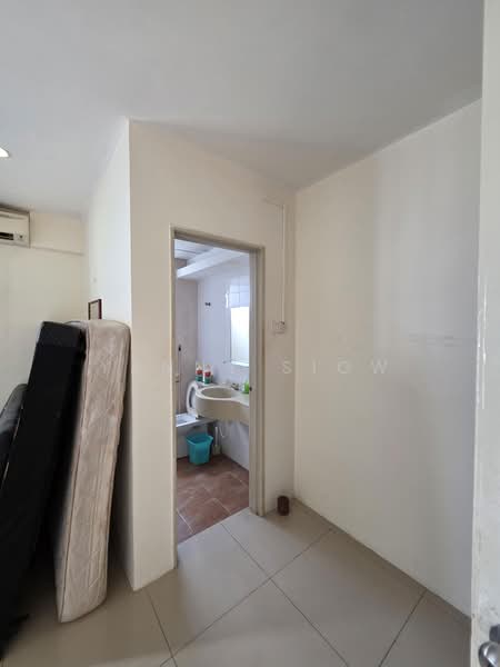 Condominium for Rent at Platinum Lake PV 15 - Yanny Siow - Bathroom - PropertyGuru.com.my