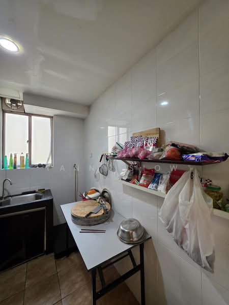 Condominium for Rent at Platinum Lake PV 15 - Yanny Siow - Kitchen - PropertyGuru.com.my
