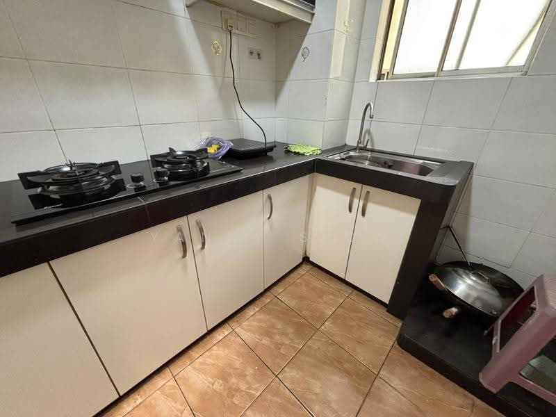 Condominium for Rent at Platinum Lake PV 15 - Yanny Siow - Kitchen - PropertyGuru.com.my