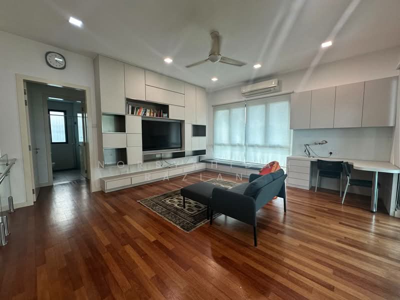 3-storey Terraced House for Rent in Cyber 9 (Cyberjaya) - Norsyahidah Razlan - Family area - PropertyGuru.com.my