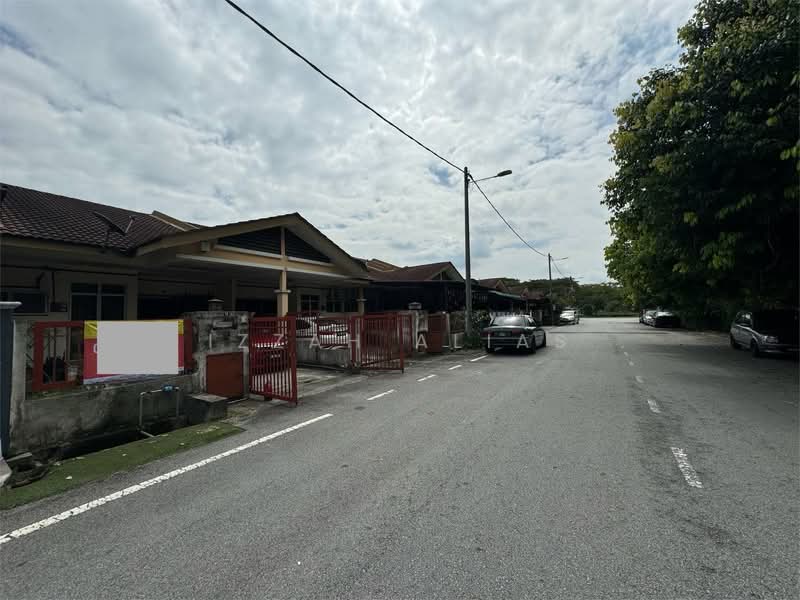 Rumah Teres 1 Tingkat untuk Dijual di Bandar Putera 2 (Klang) - Izzah Alias - PropertyGuru.com.my