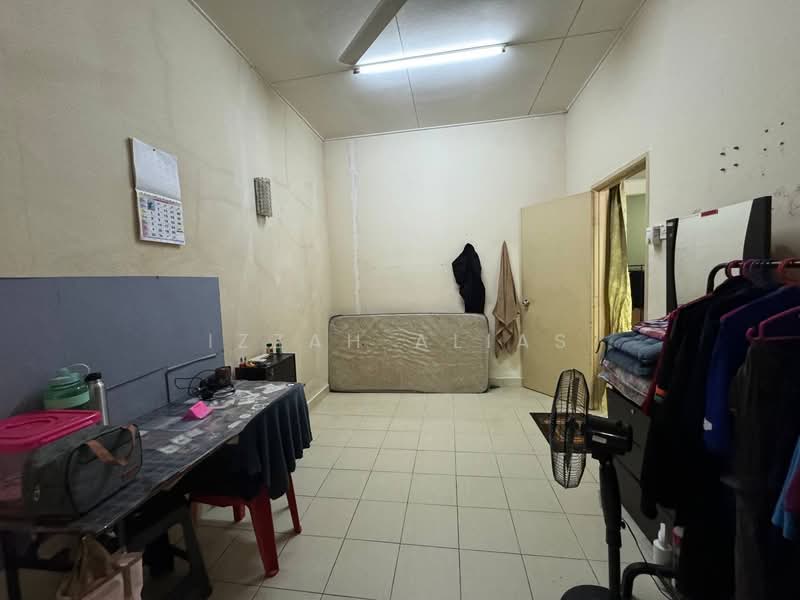 Rumah Teres 1 Tingkat untuk Dijual di Bandar Putera 2 (Klang) - Izzah Alias - PropertyGuru.com.my