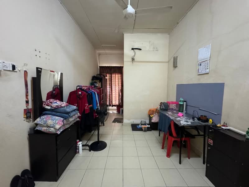 Rumah Teres 1 Tingkat untuk Dijual di Bandar Putera 2 (Klang) - Izzah Alias - PropertyGuru.com.my