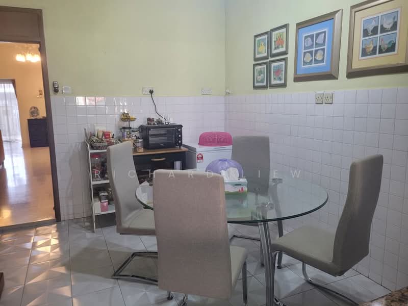 Rumah Teres 2-Tingkat untuk Dijual di SS24 (Petaling Jaya) - Richard Liew - Dining Room - PropertyGuru.com.my
