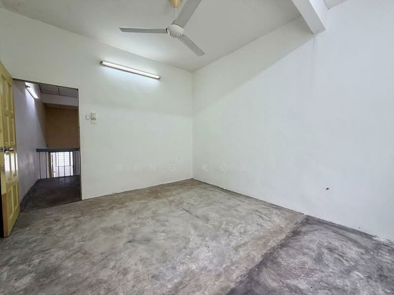2-storey Terraced House for Sale in Island Park (Jelutong) - Ping Koay - Interior - PropertyGuru.com.my
