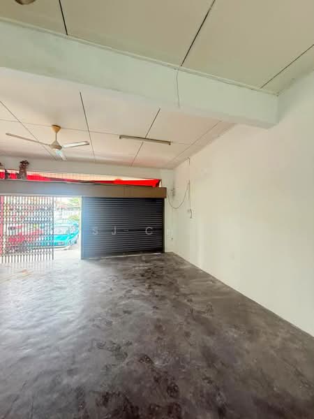Shop for Rent in Taman Pulai Indah (Johor Bahru) - SJ CHAN - Interior - PropertyGuru.com.my