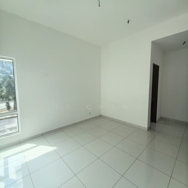 Rumah Berkembar untuk Dijual di Ambang Botanic (Klang) - TY Chew - Bedroom - PropertyGuru.com.my