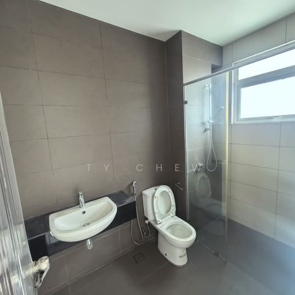 Rumah Berkembar untuk Dijual di Ambang Botanic (Klang) - TY Chew - Bathroom - PropertyGuru.com.my