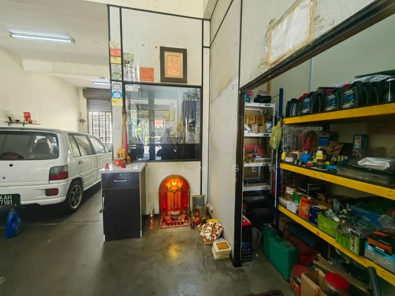 Shop for Sale in Taman Rakyat (Alor Setar) - Jayden Geh - Interior - PropertyGuru.com.my