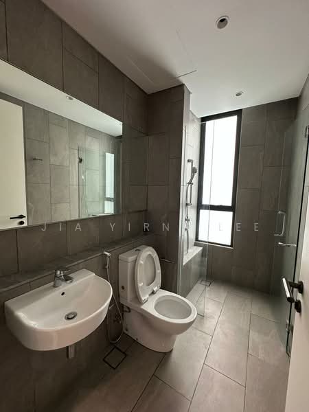 Condominium for Rent at Residensi Ampang Tengah 6 (AT 6) - Jia Yirng Lee - Bathroom - PropertyGuru.com.my