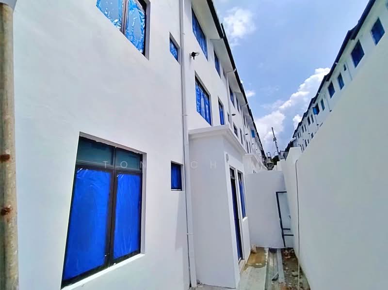 Terraced House for Sale in Taman Selayang Permata (Batu Caves) - Tony Chang - Exterior - PropertyGuru.com.my