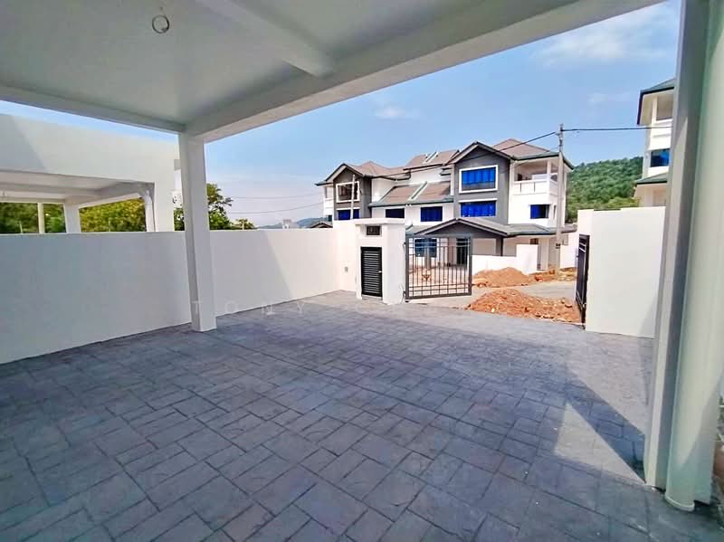 Terraced House for Sale in Taman Selayang Permata (Batu Caves) - Tony Chang - Exterior - PropertyGuru.com.my