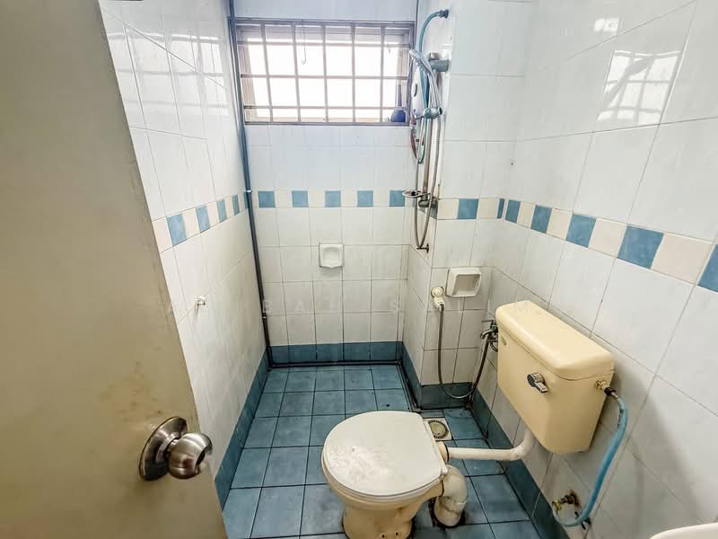Condominium for Sale at Vista Amani - Adibah Salim - Bathroom - PropertyGuru.com.my