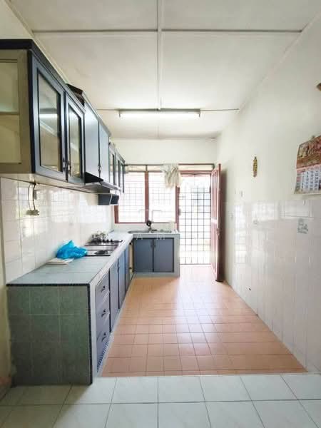 1-storey Terraced House for Sale in Taman Pinji Mewah (Ipoh) - Sam . - Kitchen - PropertyGuru.com.my