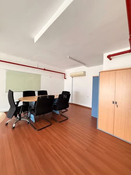 Office for Rent in Taman Bukit Jambul (Bukit Jambul) - Leong . - Interior - PropertyGuru.com.my