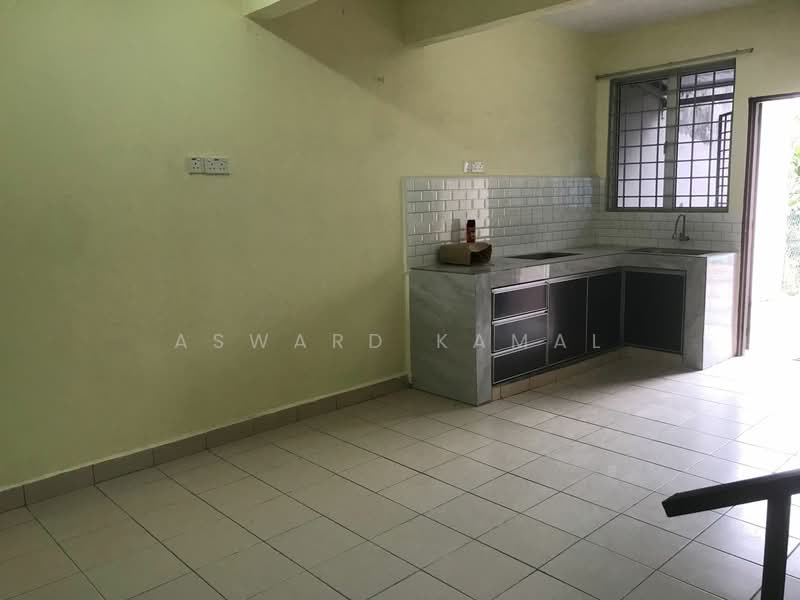 Rumah Teres 2 Tingkat untuk Dijual di Seremban (Negeri Sembilan) - Asward Kamal - Kitchen - PropertyGuru.com.my