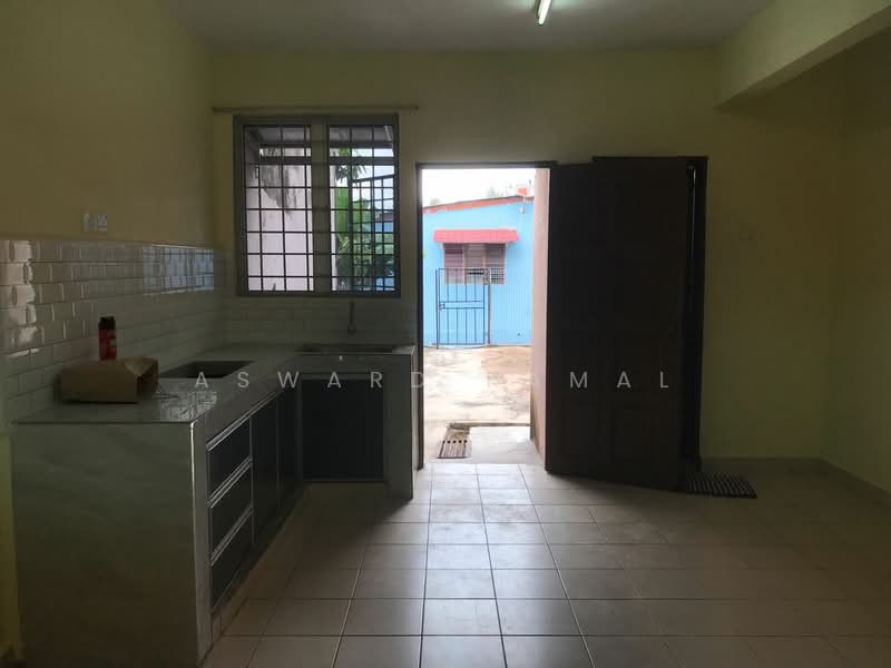 Rumah Teres 2 Tingkat untuk Dijual di Seremban (Negeri Sembilan) - Asward Kamal - Kitchen - PropertyGuru.com.my