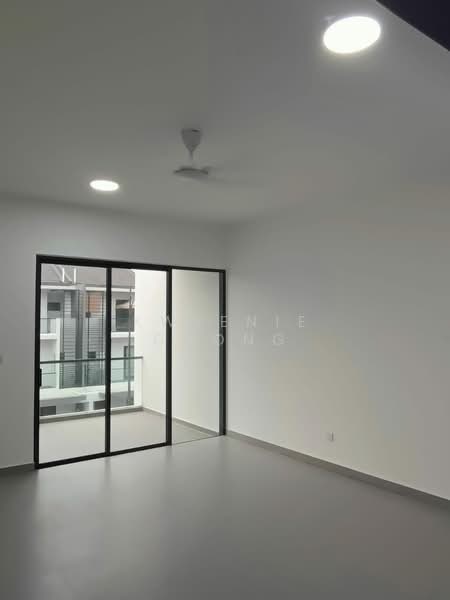 3-storey Terraced House for Sale in Batu 9 (Cheras) - Kweenie Chong - Balcony - PropertyGuru.com.my