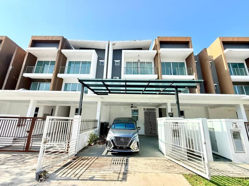 Rumah Teres 2.5 Tingkat untuk Dijual di Seremban (Negeri Sembilan) - Hassan Basri Suhaimi - Exterior - PropertyGuru.com.my