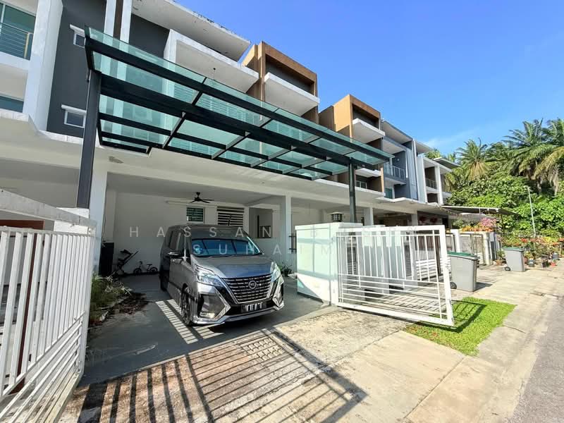 Rumah Teres 2.5 Tingkat untuk Dijual di Seremban (Negeri Sembilan) - Hassan Basri Suhaimi - Exterior - PropertyGuru.com.my